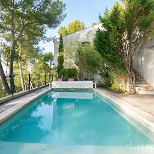 le-mas-des-roches.fr-provencehotel.com/